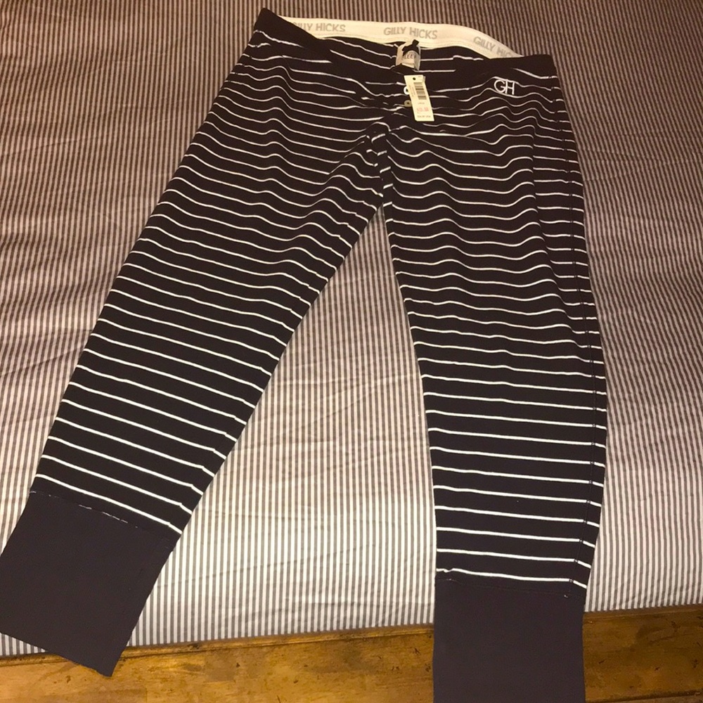 Gilly Hicks sleep wear